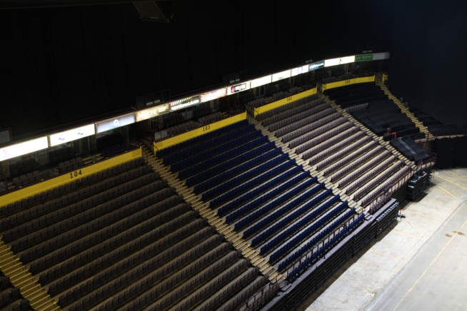 Manchester Arena Drape and Track Installation