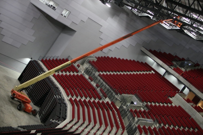Leeds Arena Drape Installation
